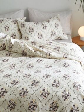 Urban outfitters Full/Queen size Wallpaper Duvet set
